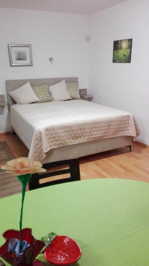 Studio Apartman Marita Split Exterior photo